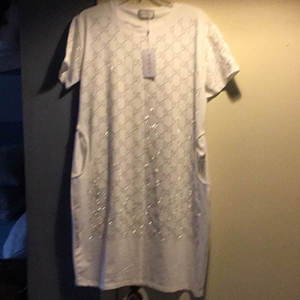 White Gucci cotton t shirt dress with pockets